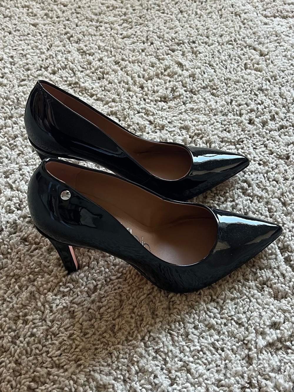 Calvin Klein sz 10 heels